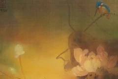 Chi tiết hài hòa giữa sự sống động và tĩnh lặng trong tranh lụa của Trương Văn Ngọc.