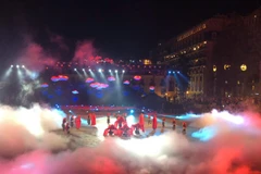 Hai chương trình nghệ thuật "Thiêng" và "Vũ điệu dưới trăng" có sự tham gia của đông đảo nghệ nhân và nhân dân các dân tộc diễn ra tại Sa Pa, Lào Cai trong tháng 11/2025.