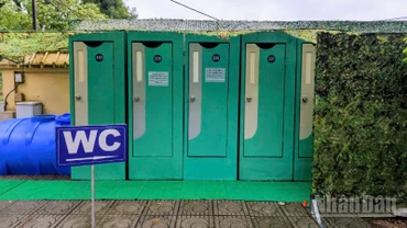 Từ 15/8, 612 nhà vệ sinh công cộng lưu động được đưa vào sử dụng để phục vụ cho sự kiện A80.