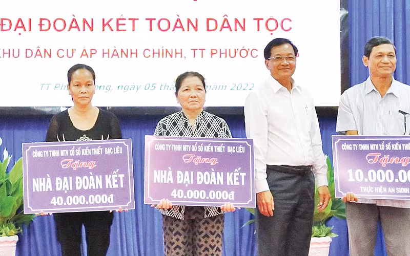 Ngoài việc đóng góp lớn vào ngân sách, công ty còn tích cực tham gia công tác xã hội tại địa phương.