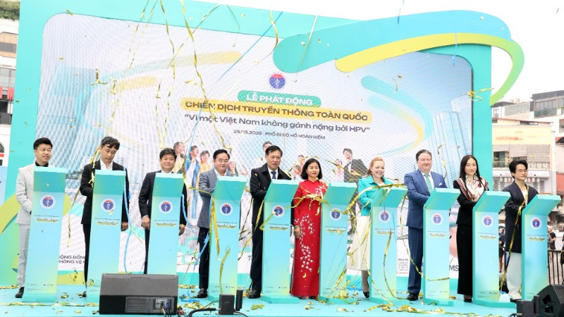 Lễ phát động Chiến dịch truyền thông toàn quốc “Vì một Việt Nam không gánh nặng bởi HPV”.