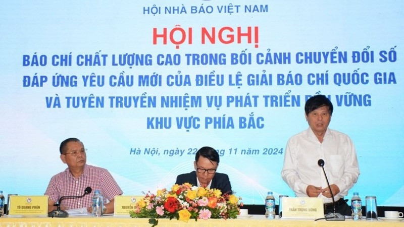 Hội nghị nhằm đề xuất các giải pháp chuyển đổi số báo chí.