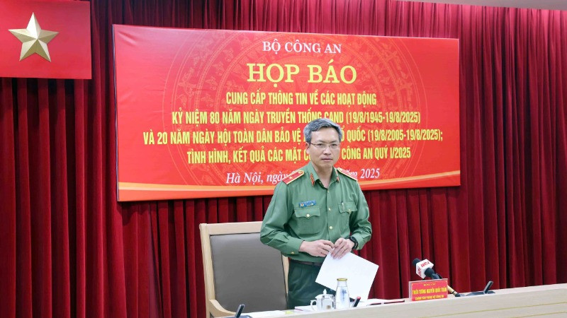 Chánh Văn phòng Bộ Công an, Thiếu tướng Nguyễn Quốc Toản tại họp báo quý I/2025.
