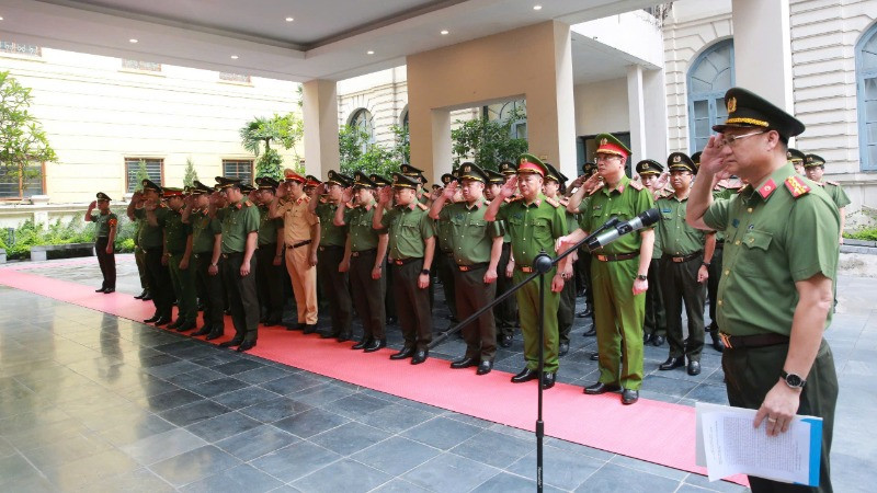 Lễ dâng hương tưởng niệm.