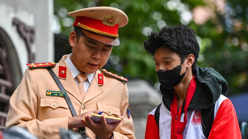 Tăng cường xử lý vi phạm giao thông liên quan đến học sinh.