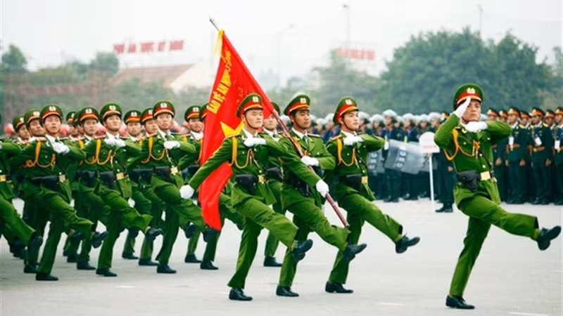 Xây dựng lực lượng Công an nhân dân thật sự trong sạch, vững mạnh, chính quy, tinh nhuệ, hiện đại.