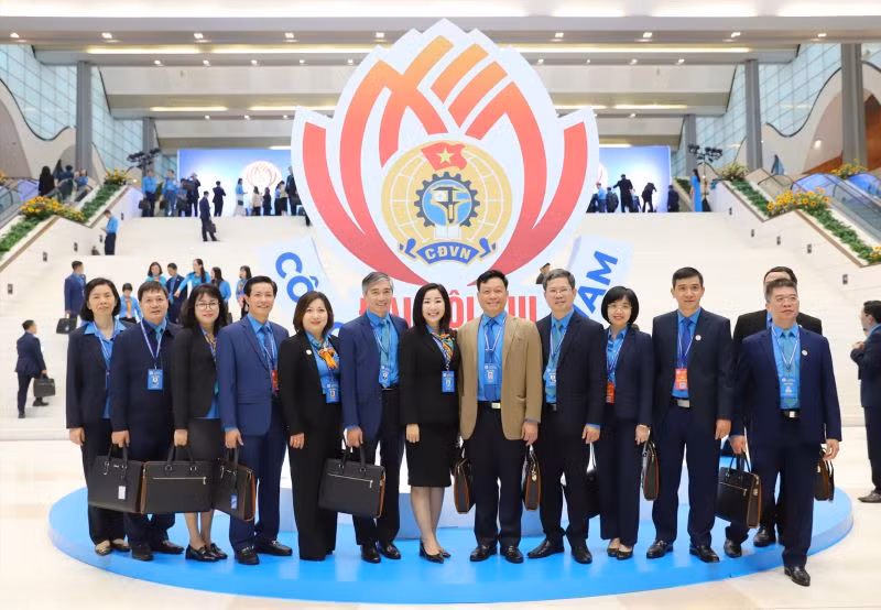 Các đại biểu tham dự Đại hội XIII Công đoàn Việt Nam.