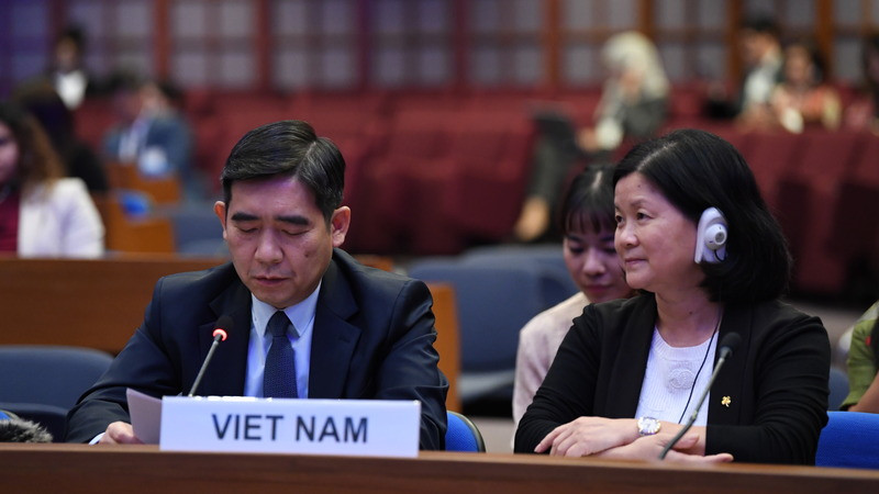 Đoàn Việt Nam, do Đại sứ được bổ nhiệm tại Thái Lan Phạm Việt Hùng làm Trưởng đoàn, tham gia Khóa họp. (Ảnh: ĐINH TRƯỜNG)