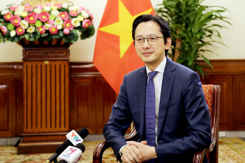 Thứ trưởng Ngoại giao Đỗ Hùng Việt.