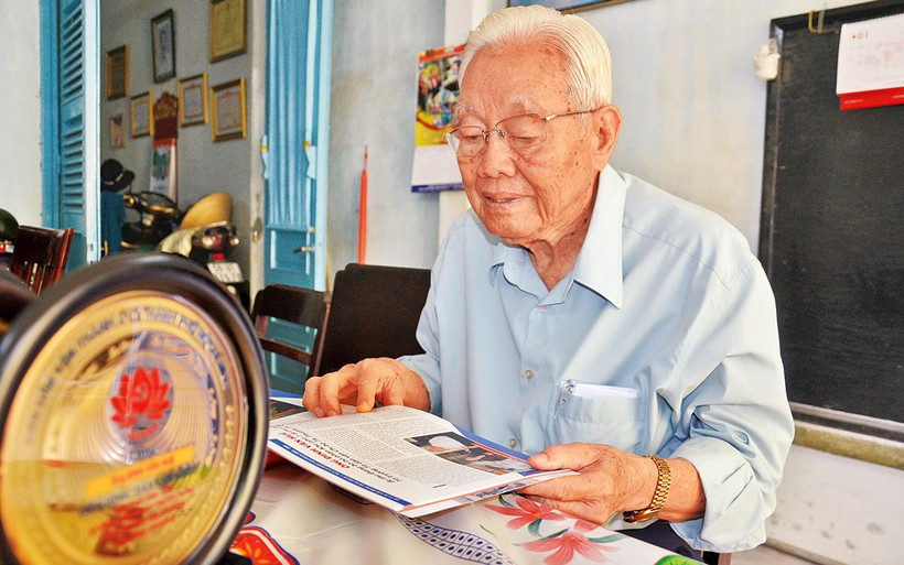 Ông Đinh Văn Huệ.