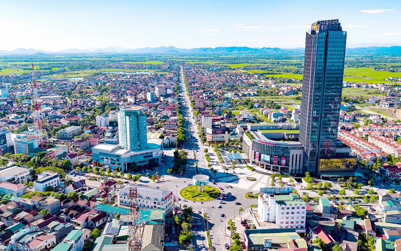Một góc thành phố Hà Tĩnh hôm nay. (Ảnh HUY TÙNG)
