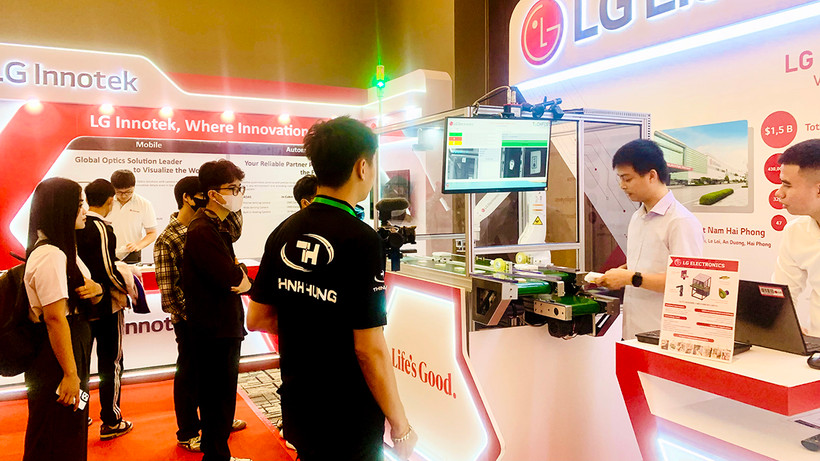 Giới thiệu công nghệ sản xuất hiện đại của Tập đoàn LG tại Hải Phòng.
