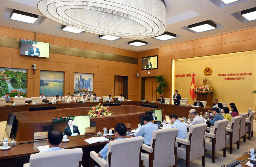 Quang cảnh Phiên họp thứ 17 của Ủy ban Thường vụ Quốc hội, ngày 28/11/2022. Ảnh: Duy Linh