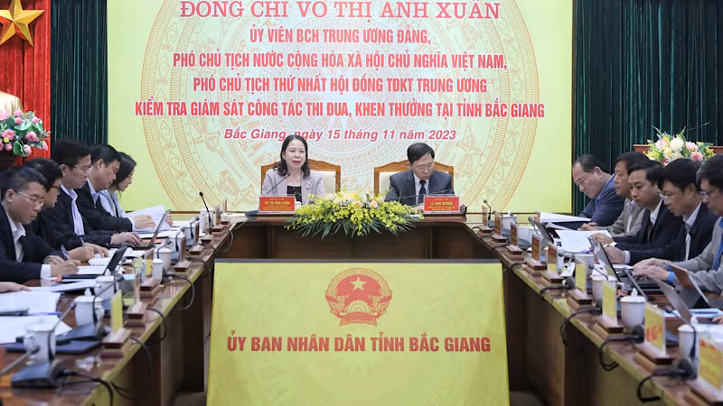 Phó Chủ tịch nước Võ Thị Ánh Xuân làm việc tại Bắc Giang.