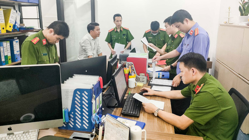 Công an Bắc Giang thực hiện bắt giữ Hắc Hoàng Ngọc.