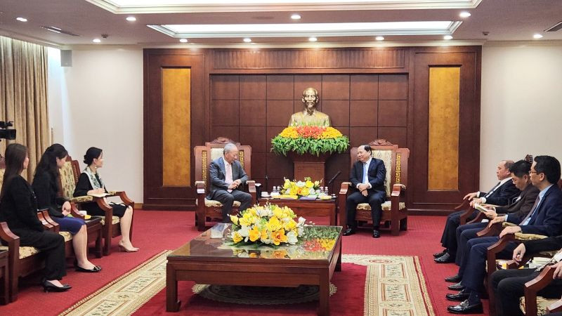 Lãnh đạo tỉnh Hòa Bình làm việc với Tập đoàn Xây dựng Thái Bình Dương (Trung Quốc).