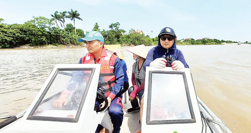 Đội tìm kiếm cứu hộ cứu nạn đường thủy 116 trong một lần làm nhiệm vụ. Ảnh trong bài: Đội 116 cung cấp 