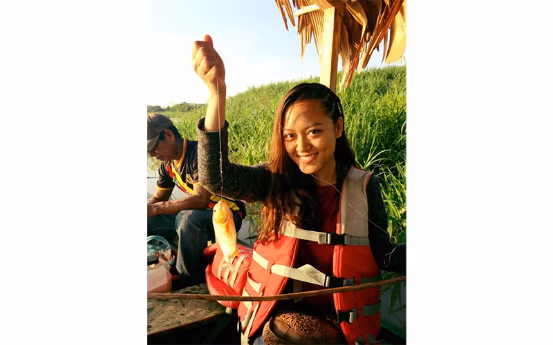 NIềm vui khi được câu cá piranha trên sông Amazon. Ảnh: Ngọc Bích Trần.