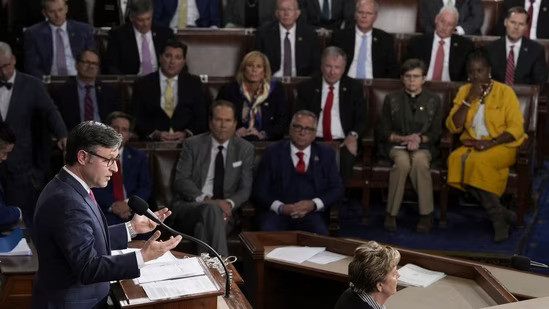 Các "vách đá tài chính" sẽ không xuất hiện, cho đến tháng 10/2024.