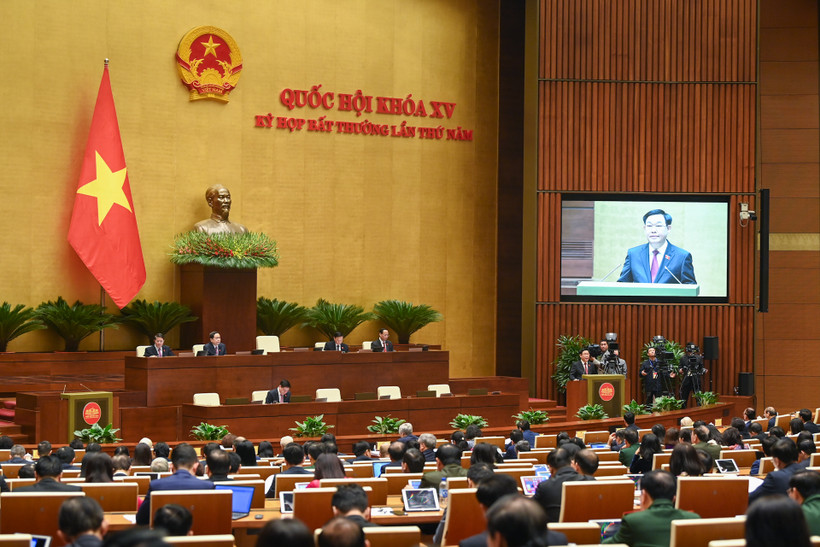 Dự án Luật Đất đai (sửa đổi) được các đại biểu bàn thảo kỹ lưỡng, tiếp thu nhiều ý kiến đóng góp. Ảnh: Duy Linh 