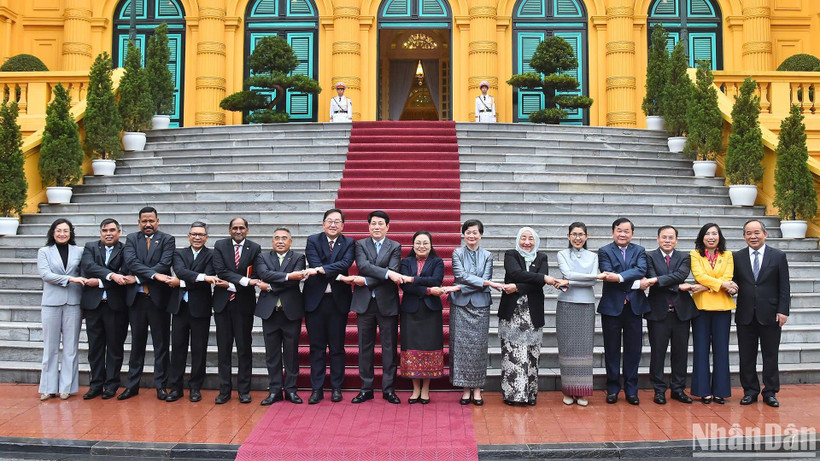 Chủ tịch nước Lương Cường đã tiếp Đại sứ, Đại biện các nước Hiệp hội các Quốc gia Đông Nam Á (ASEAN) và Timor-Leste tại Hà Nội.