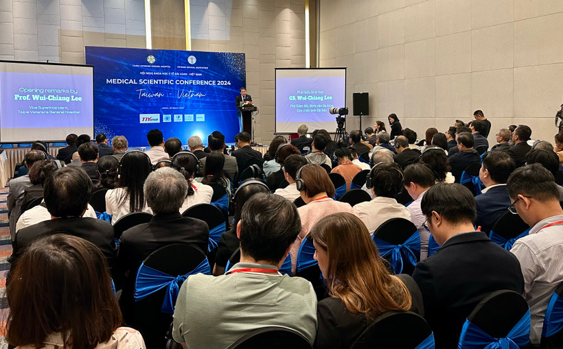 Quang cảnh hội nghị khoa học y tế 2024.