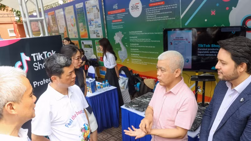 Chủ đề của Ngày Sở hữu trí tuệ thế giới năm nay cho thấy sở hữu trí tuệ là công cụ pháp lý bảo vệ kho tàng nghệ thuật của nhân loại. (Ảnh: BÍCH LIÊN)