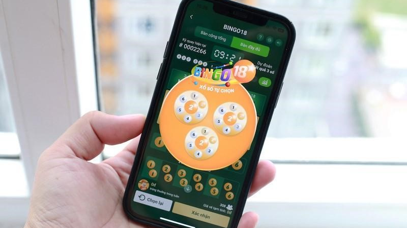 Giao diện quay số mở thưởng của Bingo18 trên Vietlott SMS.