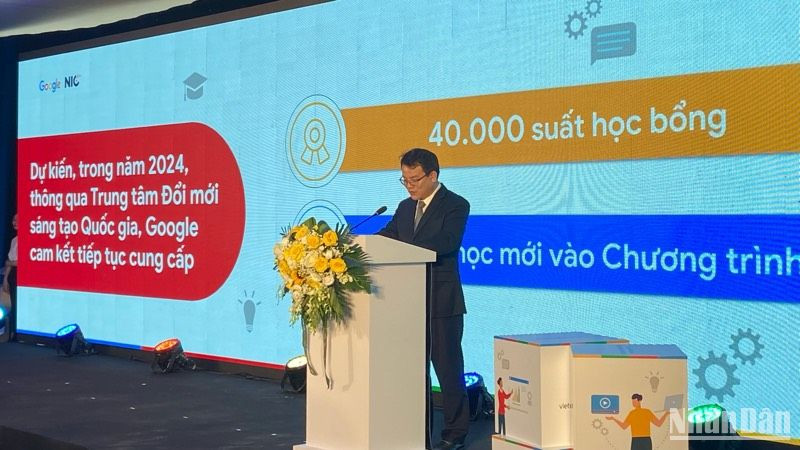 Thứ trưởng Kế hoạch và Đầu tư Trần Quốc Phương phát biểu tại sự kiện.