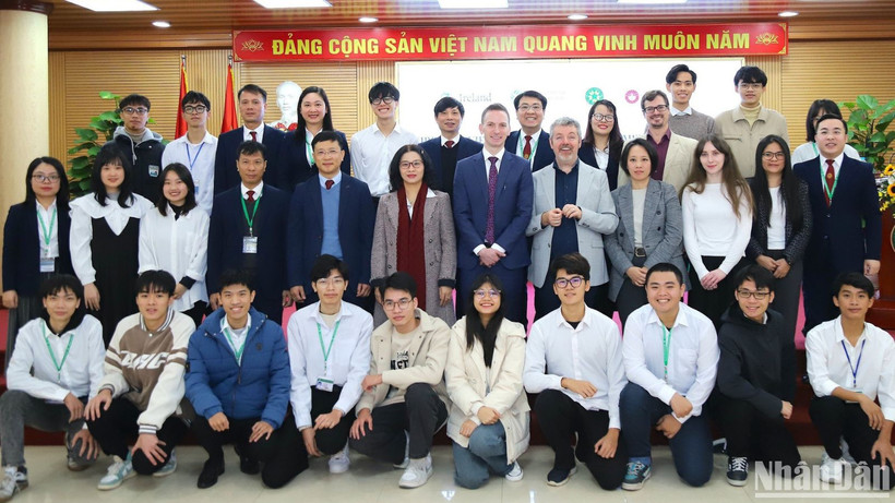 Chương trình học bổng IVAP sẽ thúc đẩy trao đổi học thuật giữa các cơ sở giáo dục Việt Nam và Ireland trong các lĩnh vực nông nghiệp, thực phẩm bền vững.