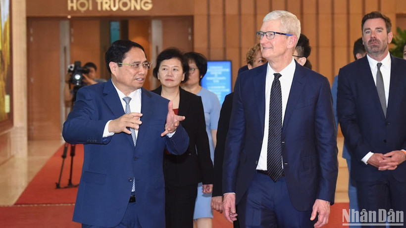 Thủ tướng Phạm Minh Chính đã tiếp Giám đốc điều hành Tập đoàn Apple Tim Cook tại Trụ sở Chính phủ.