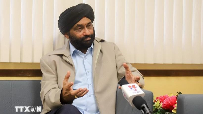 Giáo sư Bilveer Singh, Đại học Quốc gia Singapore trả lời phỏng vấn TTXVN. (Ảnh: TTXVN)