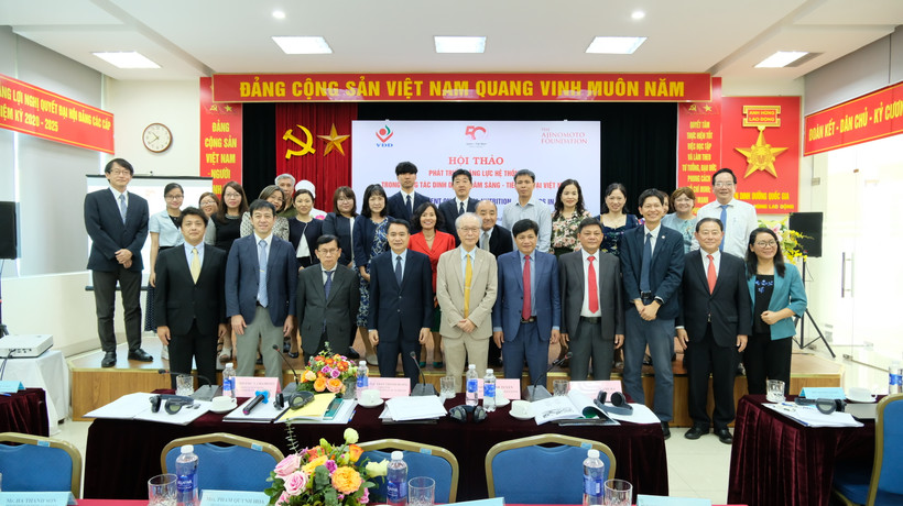 Các đại biểu, chuyên gia dinh dưỡng Việt Nam và Nhật Bản tham dự hội thảo