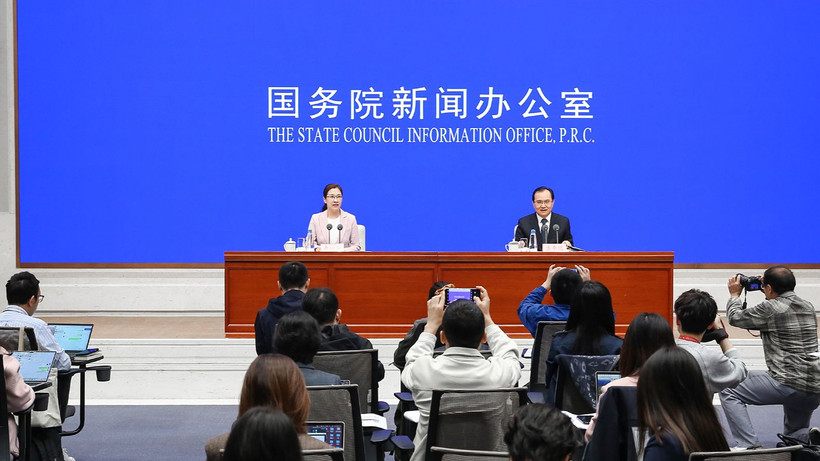 Toàn cảnh cuộc họp báo về tình hình kinh tế 3 quý đầu năm 2024 do Văn phòng Báo chí Quốc vụ viện Trung Quốc tổ chức sáng 18/10. (Ảnh: scio.gov.cn)