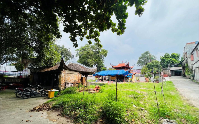 Di tích Đình Đại Lâm bị phá hoại nghiêm trọng. 