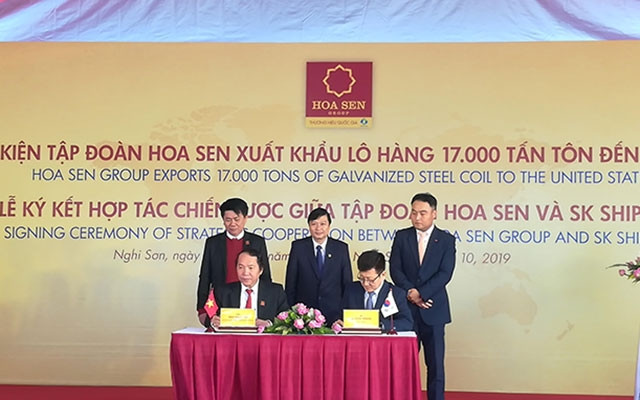 Tập đoàn Tôn Hoa Sen ký kết hợp tác chiến lược với Tập đoàn SK (Hàn Quốc) để vận chuyển và tiêu thụ hàng hóa.