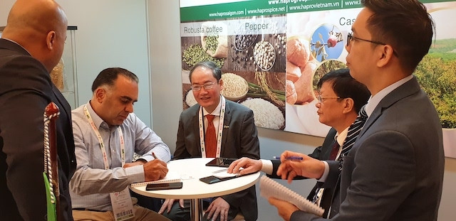 Các hợp đồng kinh tế được ký kết ngay tại Hội nghị xúc tiến thương mại đã khẳng định uy tín thương hiệu Hapro trong lĩnh vực xuất khẩu thời gian qua.