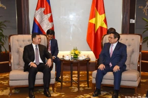 Hai Thủ tướng trao đổi trước khi Thủ tướng Hun Manet rời Hà Nội, lên đường về nước.