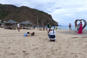 Lượng khách tăng cao tại các điểm du lịch Quy Nhơn trong dịp nghỉ lễ 2/9