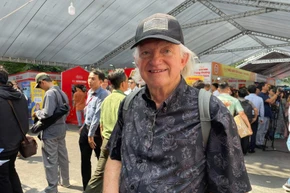 Khách tham quan ấn tượng với quy mô, không khí của Hội Báo toàn quốc 2024