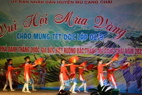 Khai mạc Vui hội mùa vàng mừng Tết Độc lập 2/9 tại Mù Cang Chải.