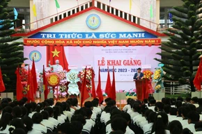 Cùng cả nước, sáng 5/9, hơn 185.000 học sinh tại tỉnh Đắk Nông dự Lễ Khai giảng năm học mới 2023-2024