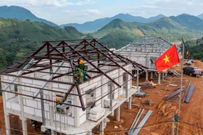 [Ảnh] Niềm hy vọng mới nảy mầm trên Làng Nủ