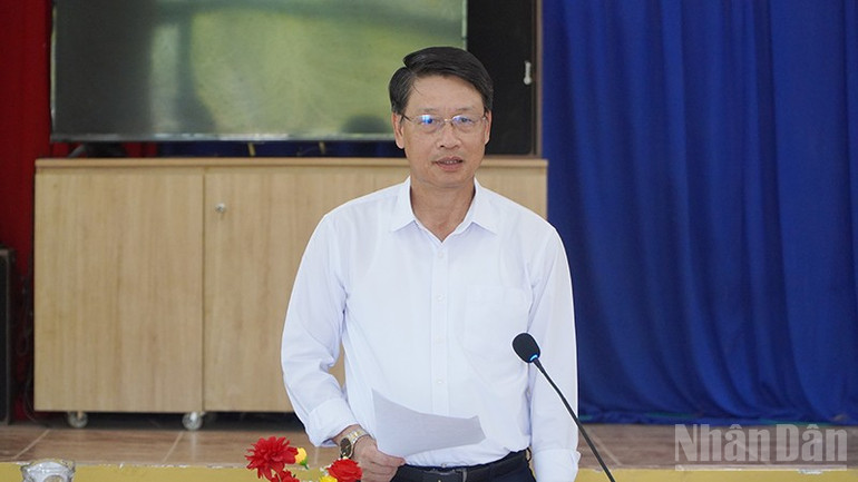 Đồng chí Ngô Xuân Thắng, Phó Bí thư Thành ủy Đà Nẵng phát biểu tại buổi làm việc. ndo_br_2.jpg