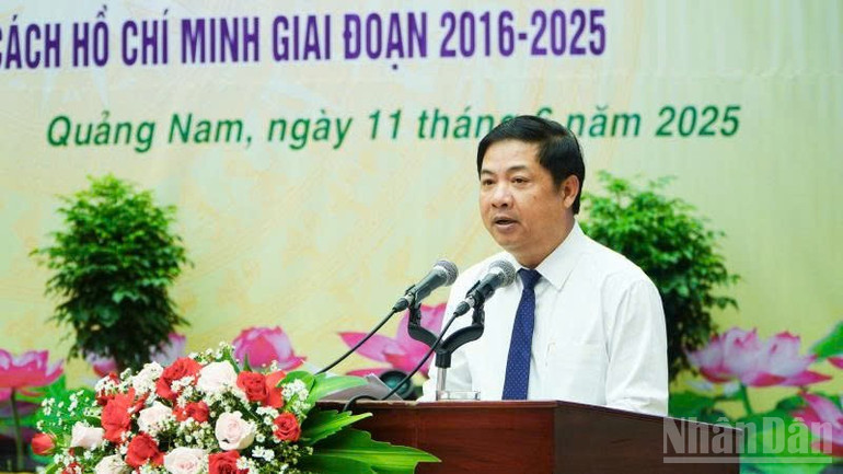 Bí thư Tỉnh ủy Quảng Nam Lương Nguyễn Minh Triết phát biểu tại hội nghị. ndo_br_z6694730325071-30b22cb4087005f7ff8ec493ea7ffcad.jpg