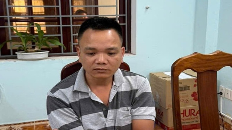 Tài xế Lê Xuân Hưng tại cơ quan Công an. (Ảnh từ cơ quan Công an) sds.jpg