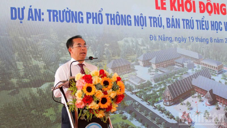 Phó Chủ tịch Ủy ban nhân dân thành phố Đà Nẵng Trần Anh Tuấn phát biểu tại lễ khởi động. ndo_br_z6922428193999-b06c97b58f8b7bf0c51278fb011c0ae4.jpg