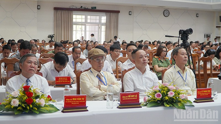 Các đại biểu tham dự Lễ kỷ niệm 100 năm Ngày Báo chí Cách mạng Việt Nam. ndo_br_2.jpg