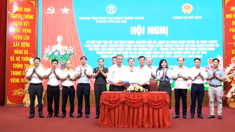 Các đơn vị ký kết hợp tác và vận hành Chi nhánh số 10 tại xã Mỹ Đức.