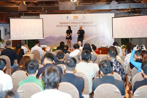 Đạo diễn Chung Chí Công tại buổi pitching (giới thiệu dự án) tại Vườn ươm dự án DANAFF III. (Ảnh: VFDA)